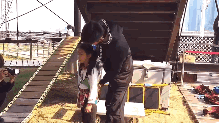 游乐场高空蹦极第一视角（16米巨型秋千40米透明滑梯）(15)