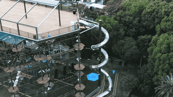 游乐场高空蹦极第一视角（16米巨型秋千40米透明滑梯）(10)