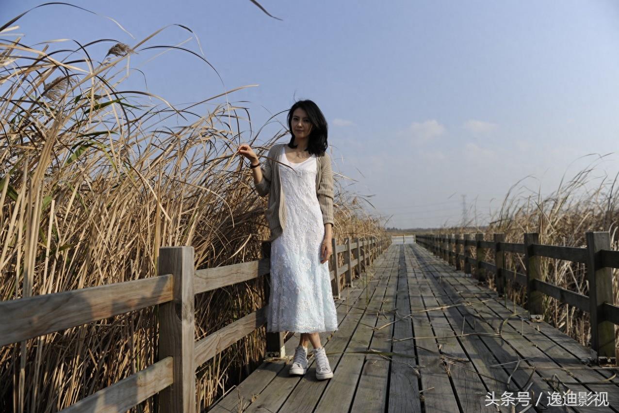 看完电影《搜索》，高圆圆的这些剧照，每一幅都能当做壁纸！