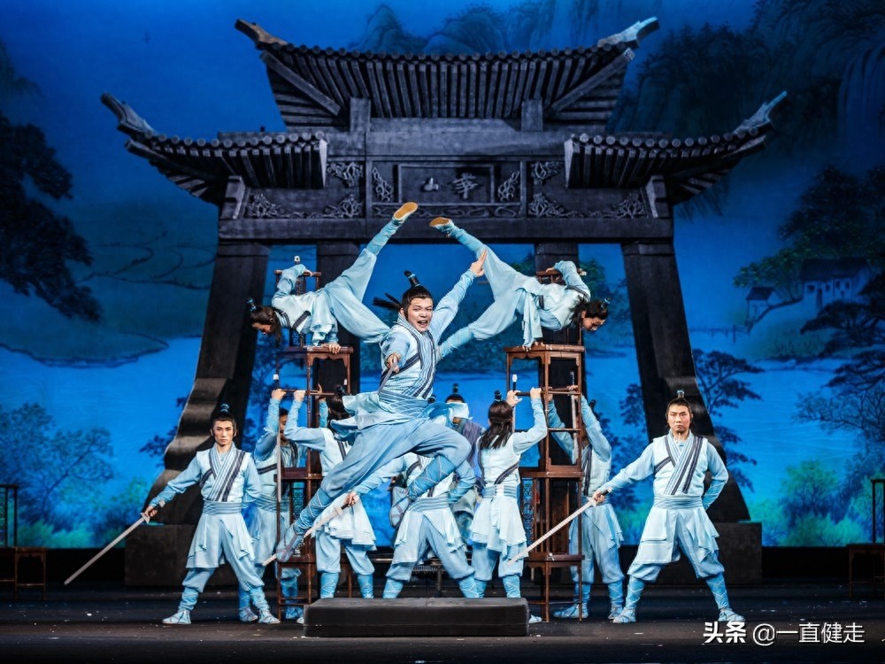 金庸武侠小说之八——《笑傲江湖》