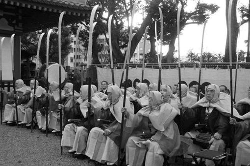 日本随军僧是什么?日本军队中的和尚是干什么的?