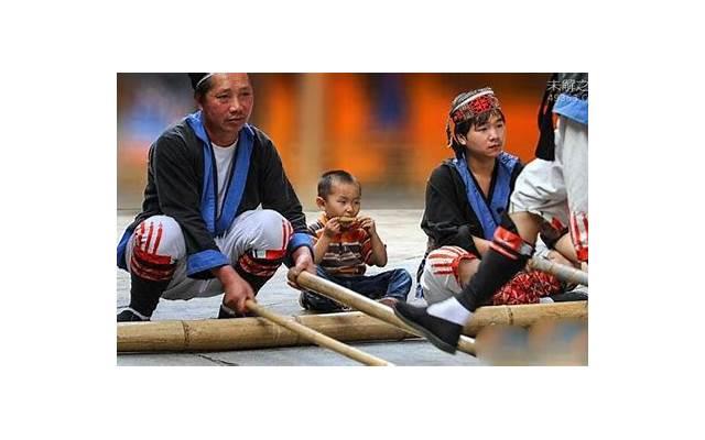 巨蟹男有多喜欢双鱼女(双鱼男为什么心疼巨蟹女)