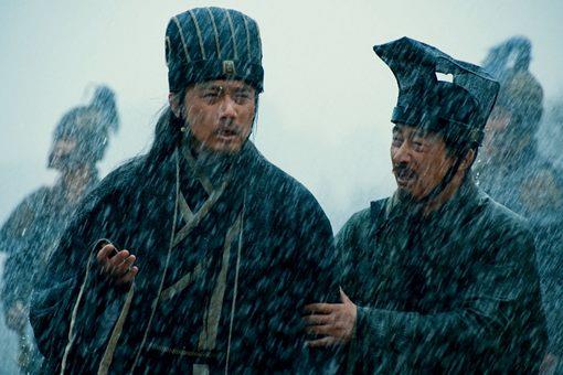 蜀汉灭亡时大量官员被杀,为什么只有诸葛亮家人得到保护