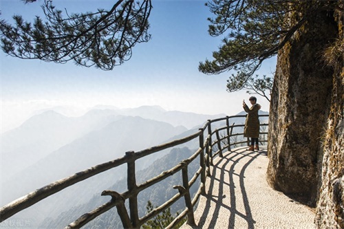 明月何时照人来——5A景区明月山