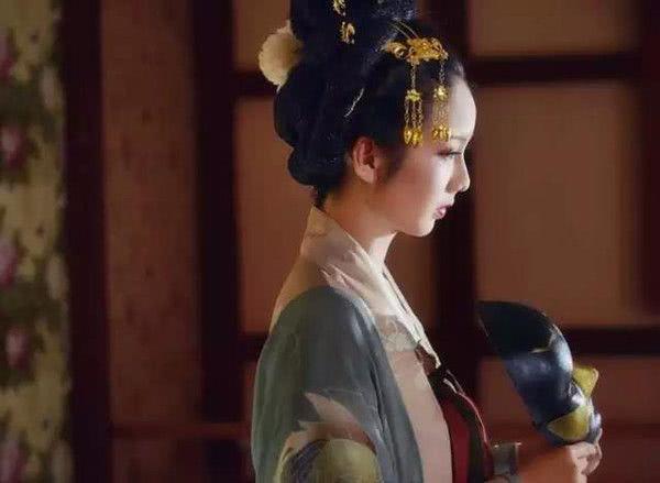 清朝最后一位格格：2004年去世，死前讲了傅仪不敢说的话！